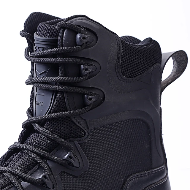 Bota Combat